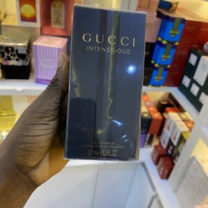 Gucci intense oud